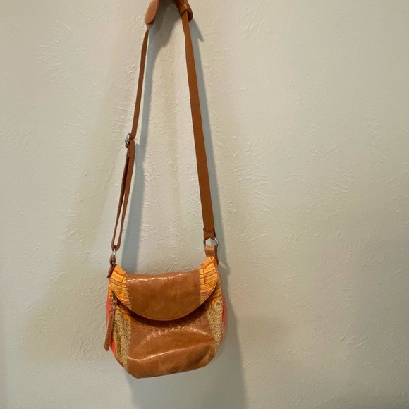 The Sak Leather Crossbody Hobo Style Brown & Coral Summer Purse Bag - Picture 3 of 15